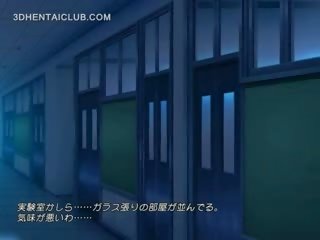 Krūtainas anime jaunkundze slurping viņai cunt juices