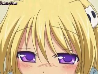 Tynn anime blond tar stor putz