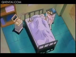 Cativante hentai enfermeira fica amarrado para cima e fodido por porcas paciente