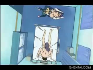 Animado tímida hentai boneca salto masters prick em hospital